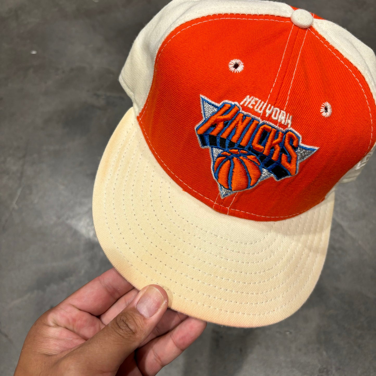 NY Knicks Fitted hat 7 1/8