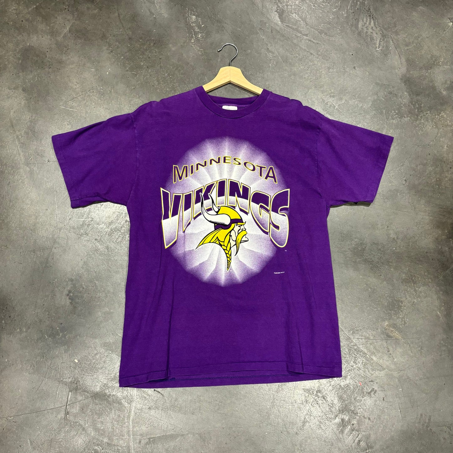 Vintage Minnesota Vikings 1995 Tee (XL)