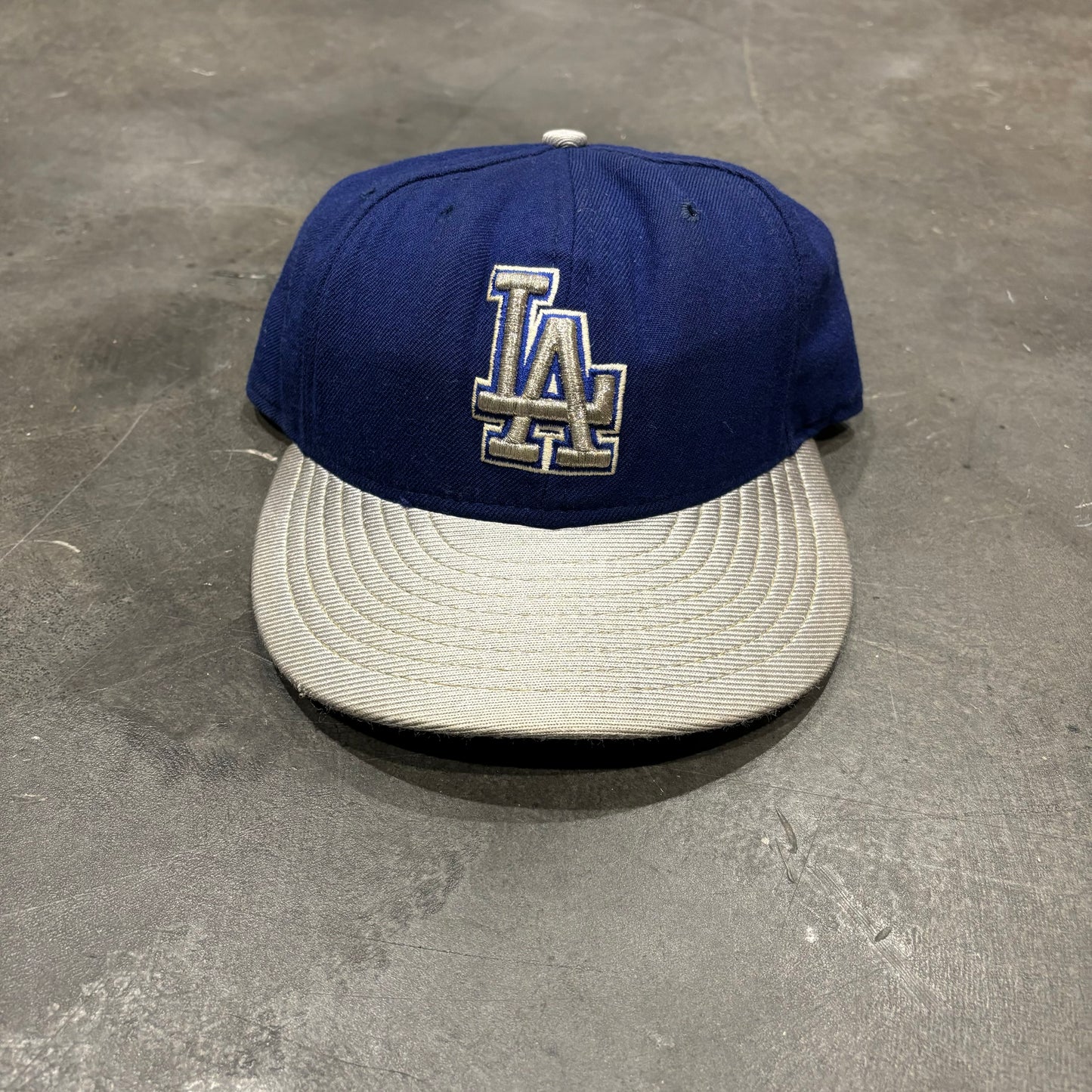 LA Dodgers Fitted Hat size 7