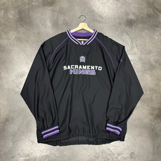 Vintage Sacramento Kings “Spellout” Windbreaker (XL)